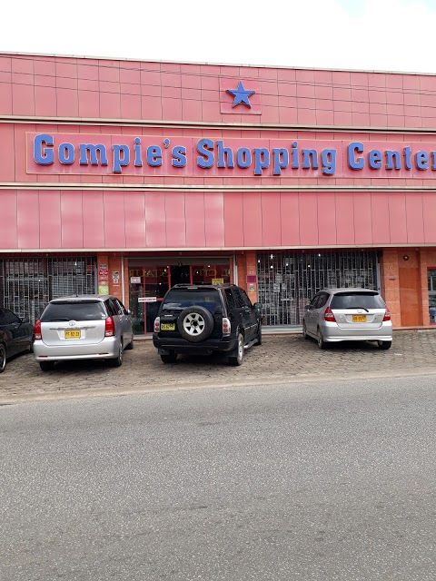Gompie's Shopping Center